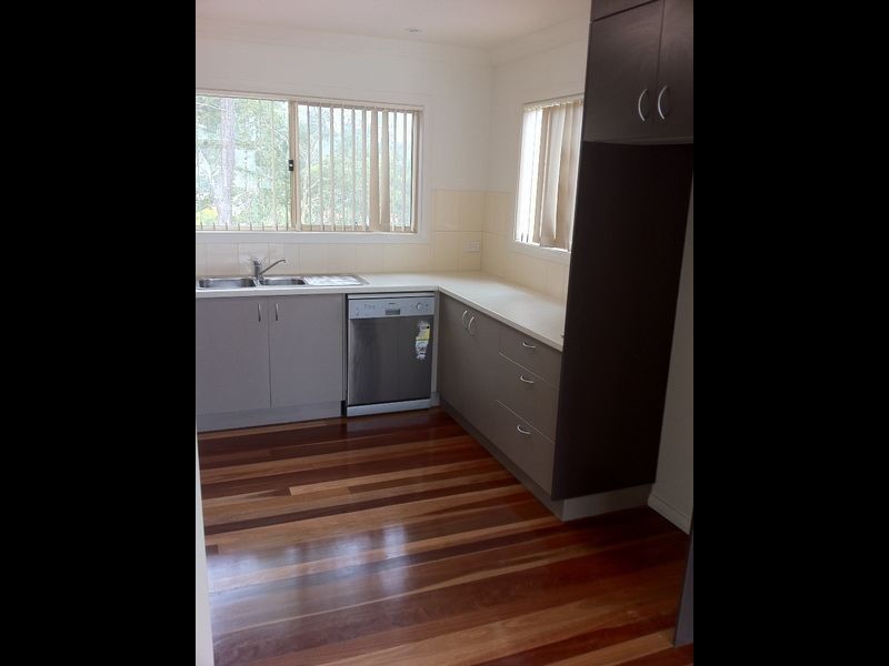 2/1 Vince Place, Malua Bay NSW 2536