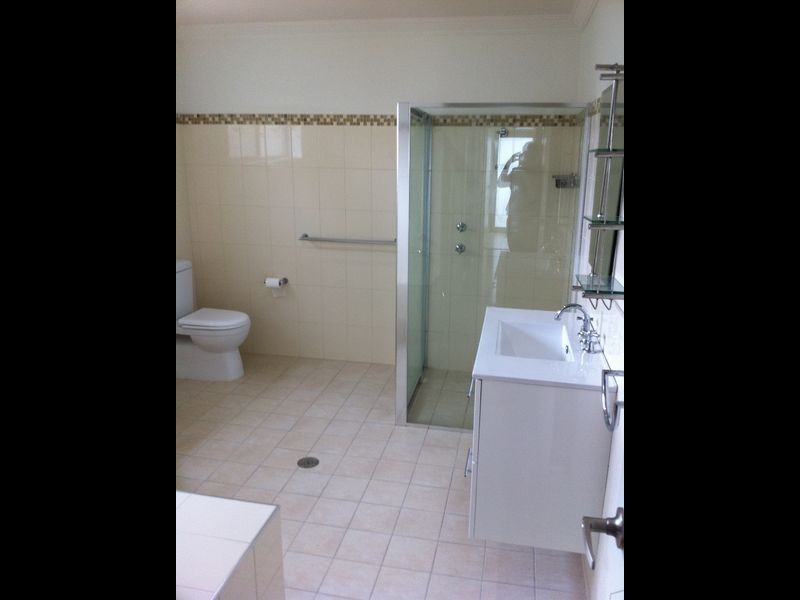 2/1 Vince Place, Malua Bay NSW 2536