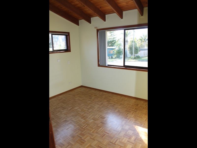 3 Malua Street, Malua Bay NSW 2536