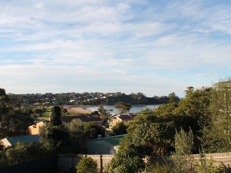 10 Waroo Crescent, Malua Bay NSW 2536