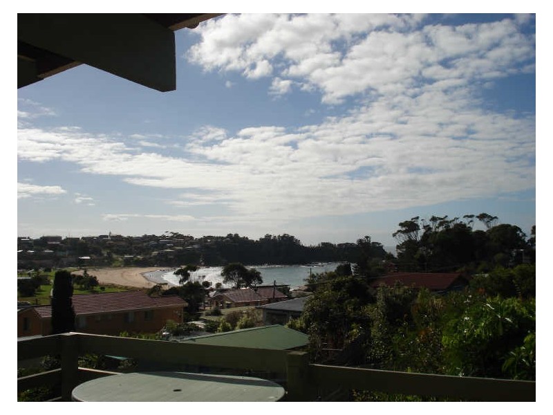 10 Waroo Crescent, Malua Bay NSW 2536