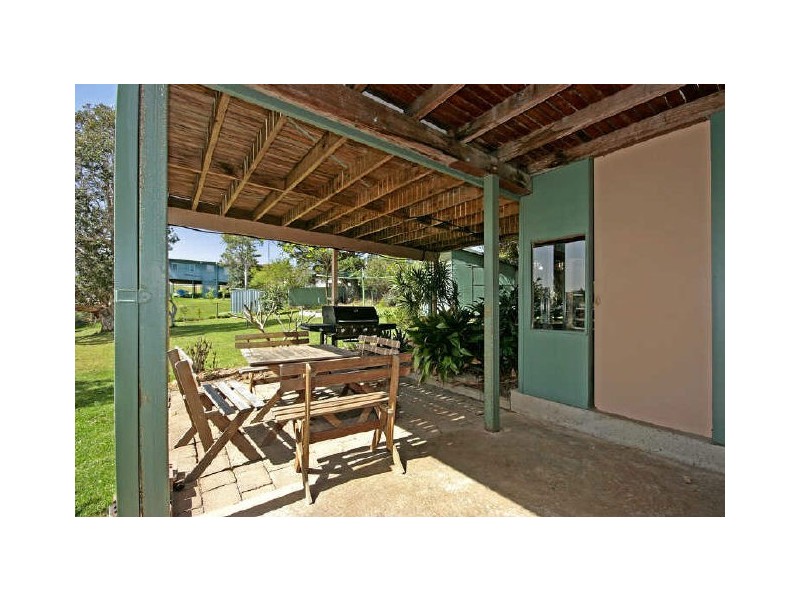 10 Muwarra Avenue, Malua Bay NSW 2536