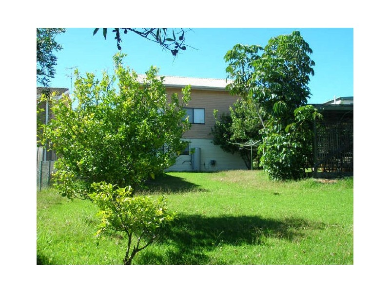 31 Iluka Avenue, Malua Bay NSW 2536
