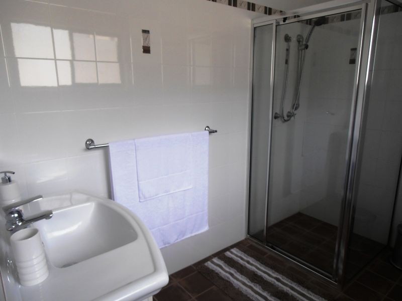 4 Euroka Ave, Malua Bay NSW 2536