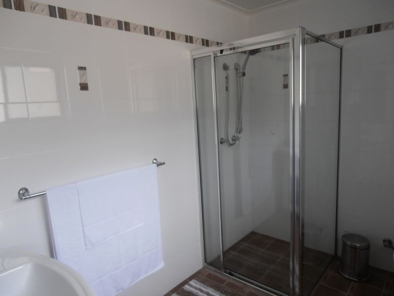 4 Euroka Ave, Malua Bay NSW 2536