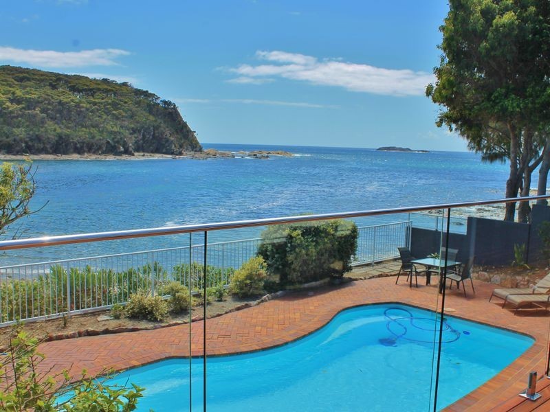 6 Iluka Avenue, Malua Bay NSW 2536