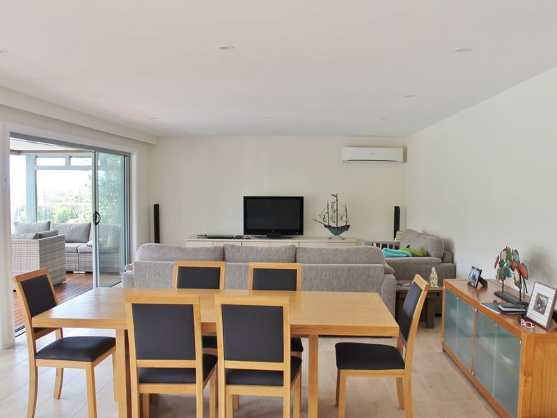 6 Iluka Avenue, Malua Bay NSW 2536