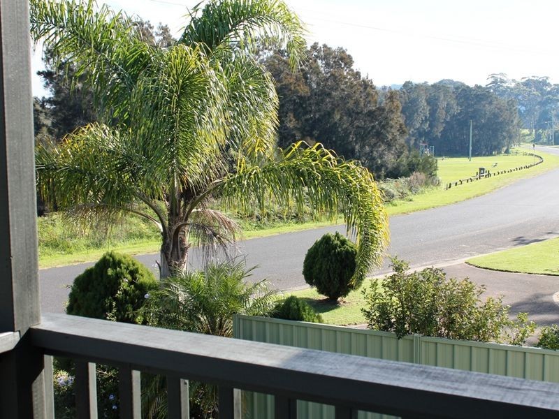 66 Sunpatch Parade, Tomakin NSW 2537