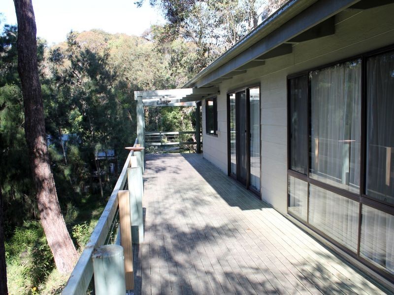 28 Tranquil Bay Place, Rosedale NSW 2536