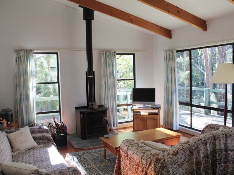 28 Tranquil Bay Place, Rosedale NSW 2536