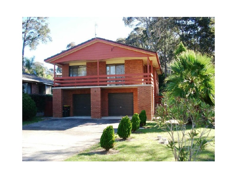 9 Euroka Avenue, Malua Bay NSW 2536