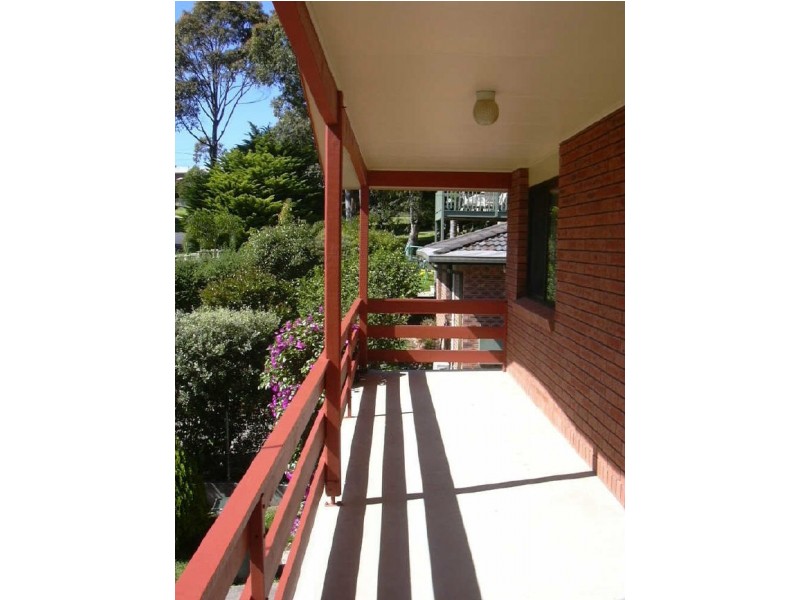 9 Euroka Avenue, Malua Bay NSW 2536