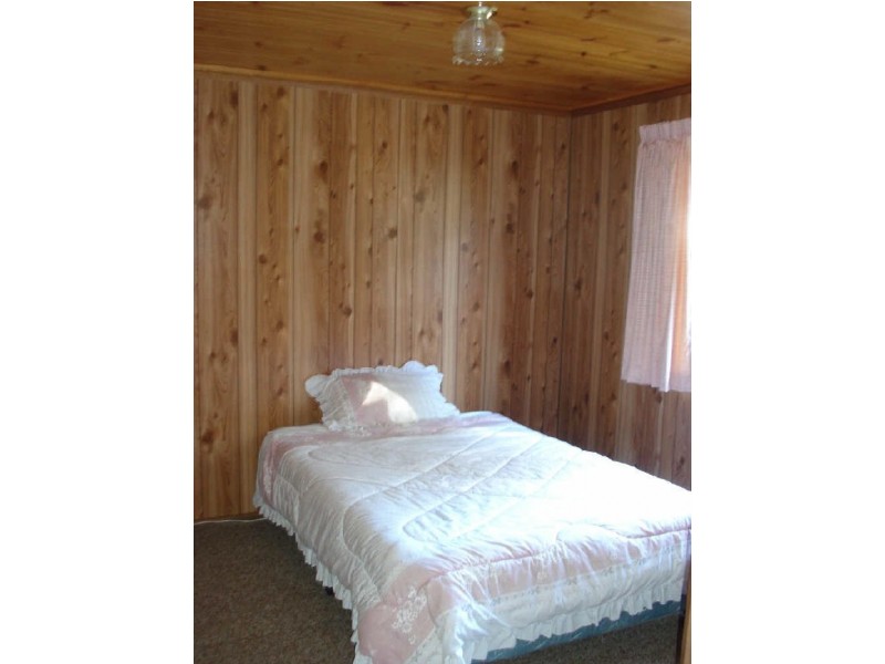 9 Euroka Avenue, Malua Bay NSW 2536