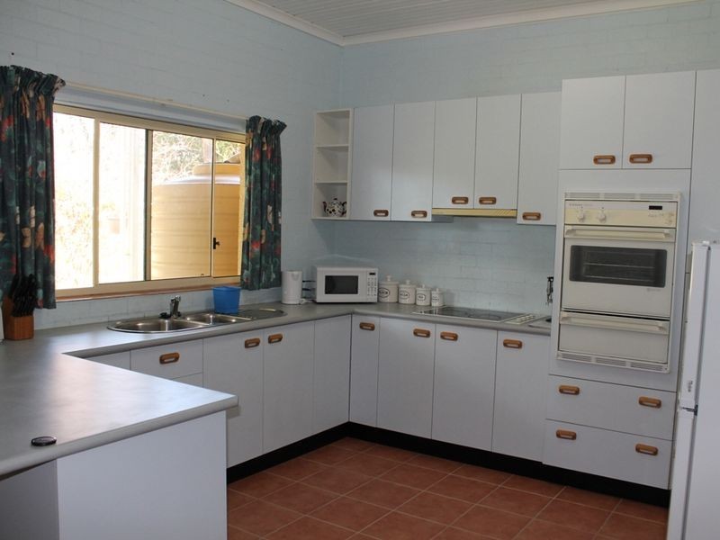 10 Mimosa Place, Malua Bay NSW 2536