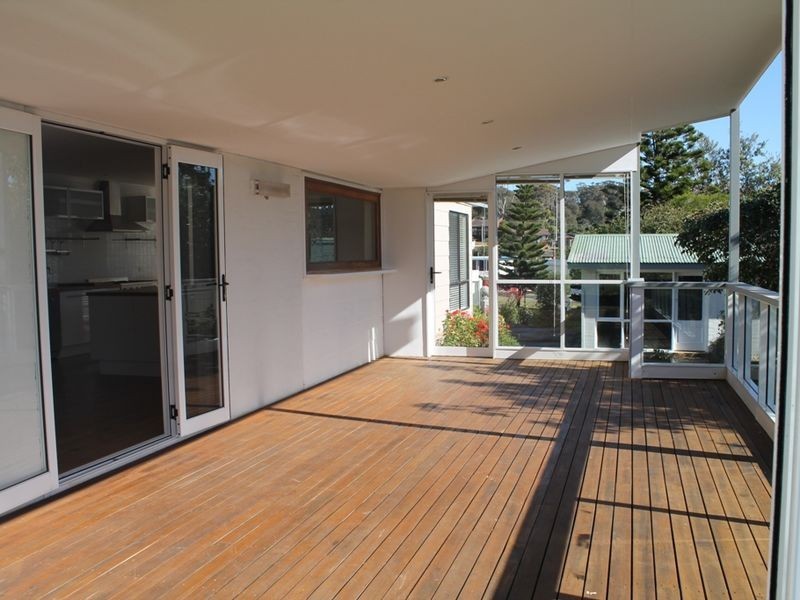 384 George Bass Drive, Malua Bay NSW 2536