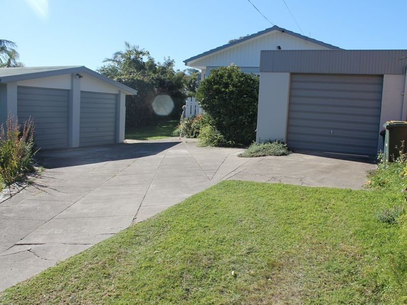 384 George Bass Drive, Malua Bay NSW 2536