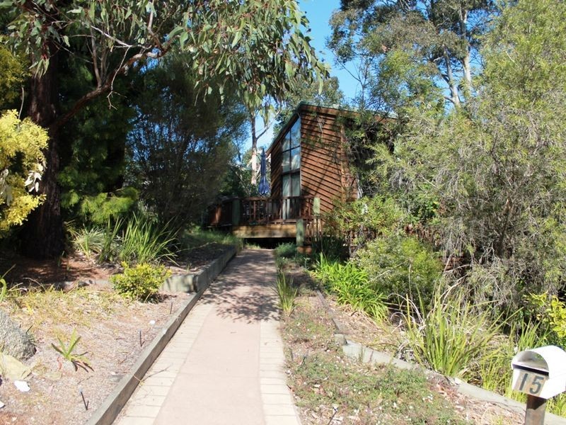 15 Tranquil Bay Place, Rosedale NSW 2536