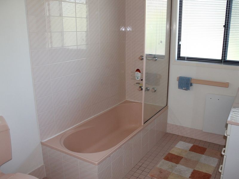 15 Tranquil Bay Place, Rosedale NSW 2536