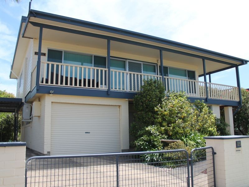 35 Iluka Avenue, Malua Bay NSW 2536