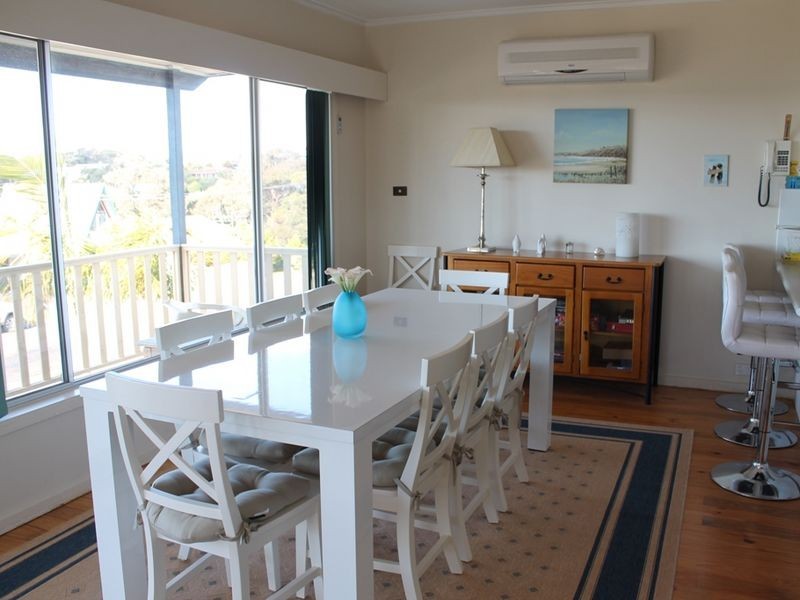 35 Iluka Avenue, Malua Bay NSW 2536