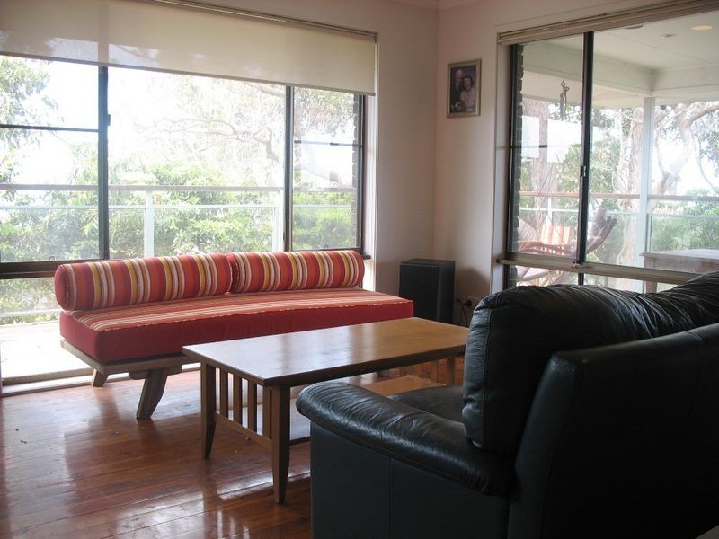 4 Karoo Crescent, Malua Bay NSW 2536