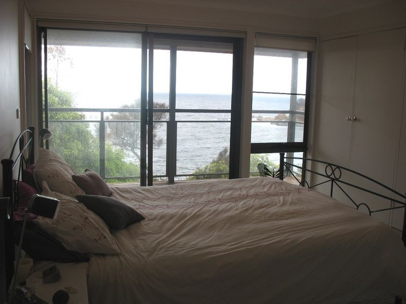 4 Karoo Crescent, Malua Bay NSW 2536