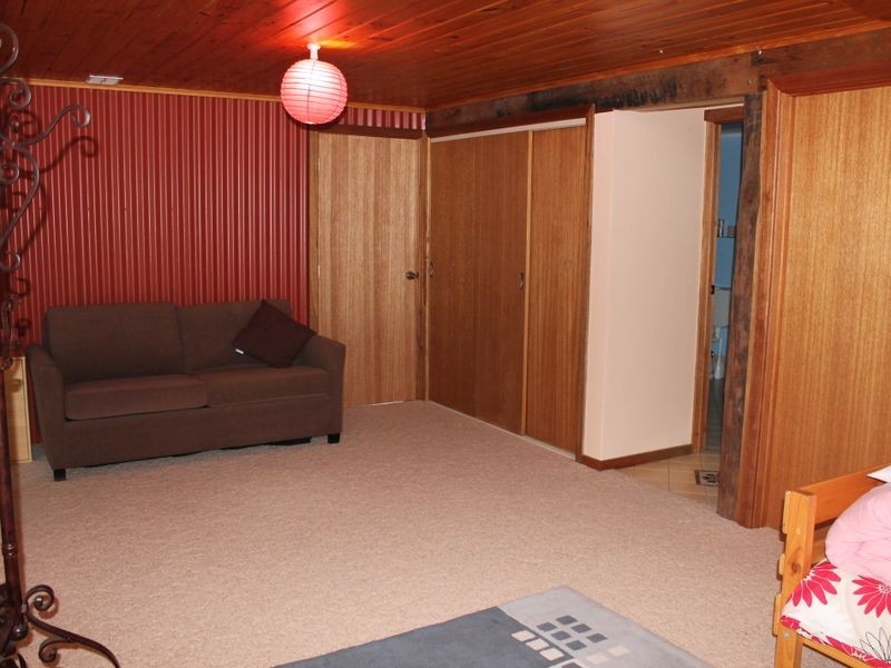 24 Connells Close, Mossy Point NSW 2537