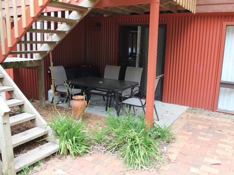 24 Connells Close, Mossy Point NSW 2537