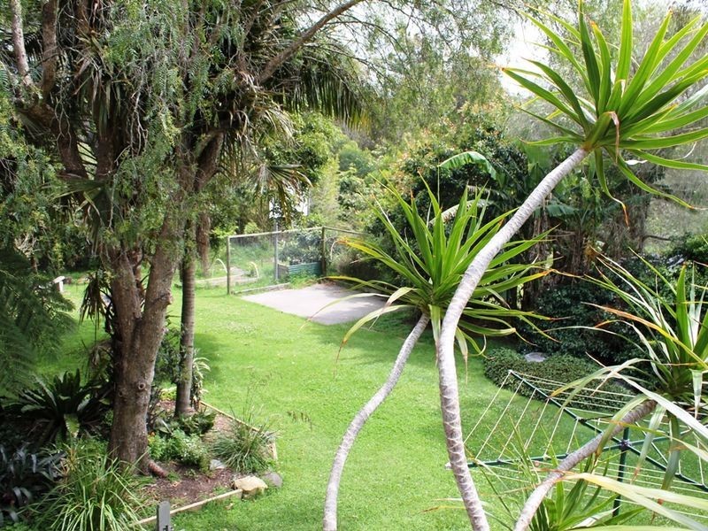 11 Tallwood Crescent, Rosedale NSW 2536