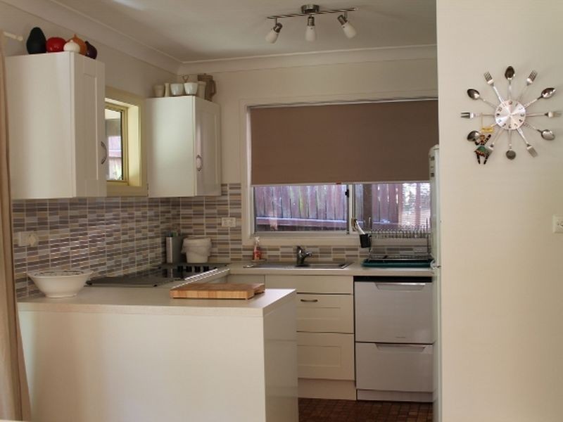 2 Miller Avenue, Rosedale NSW 2536