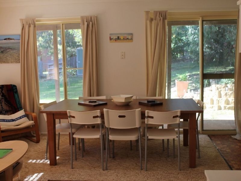 2 Miller Avenue, Rosedale NSW 2536