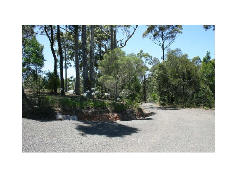 51 Ridge Avenue, Malua Bay NSW 2536