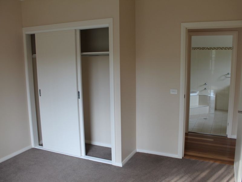 1/1 Vince Place, Malua Bay NSW 2536