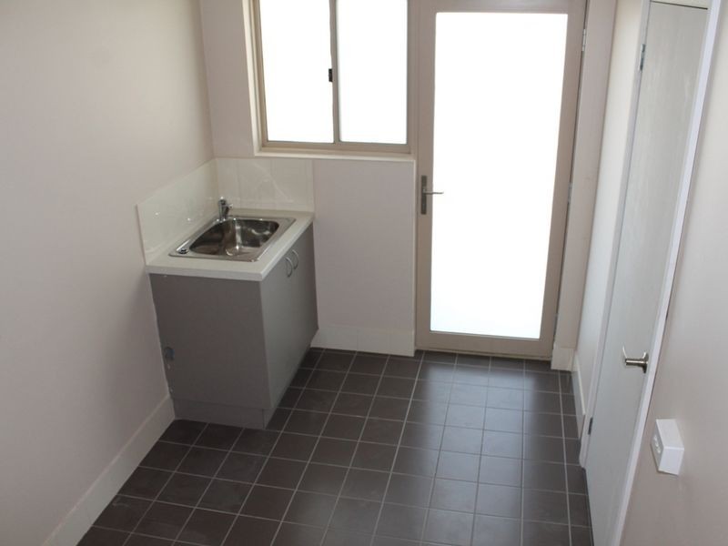 1/1 Vince Place, Malua Bay NSW 2536