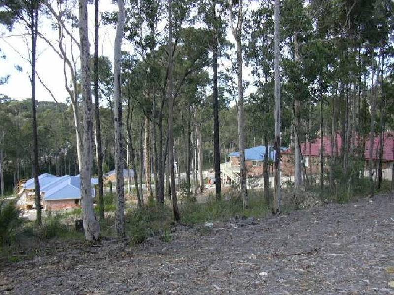 17 The Ridge Rd, Malua Bay NSW 2536