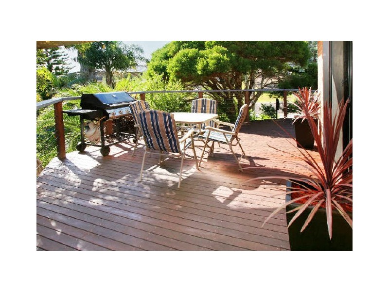 25 Garagarang Street, Malua Bay NSW 2536