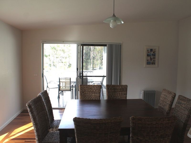 8 Bowerbird Place, Malua Bay NSW 2536