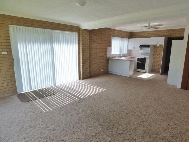 2/12 Golf Links Drive, Batemans Bay NSW 2536
