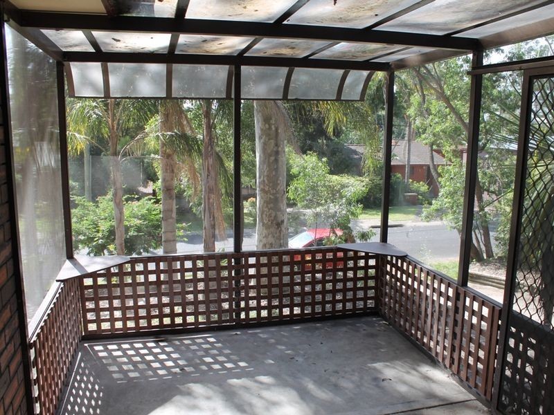 6 Burrawang Cres, Sunshine Bay NSW 2536