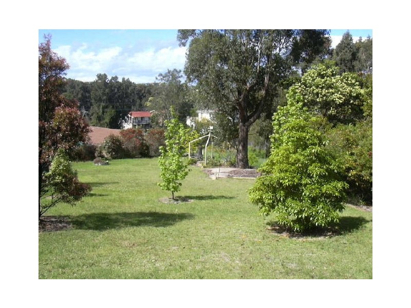 6 Mimosa Place, Malua Bay NSW 2536