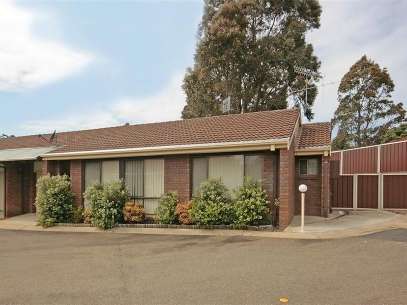 6/4 Eric Fanning Drive, Surf Beach NSW 2536