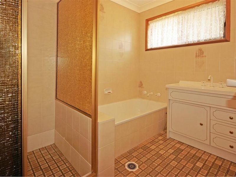 6/4 Eric Fanning Drive, Surf Beach NSW 2536