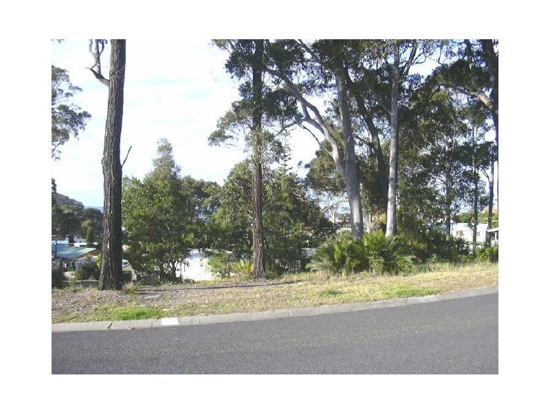 3 Merriwee Avenue, Malua Bay NSW 2536