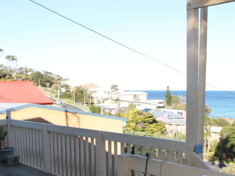 20 Tallawang Avenue, Malua Bay NSW 2536
