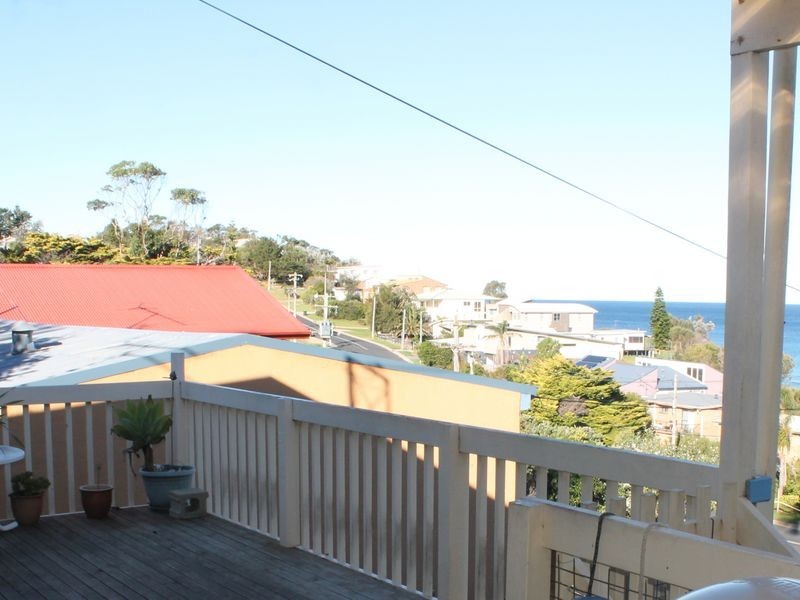 20 Tallawang Avenue, Malua Bay NSW 2536