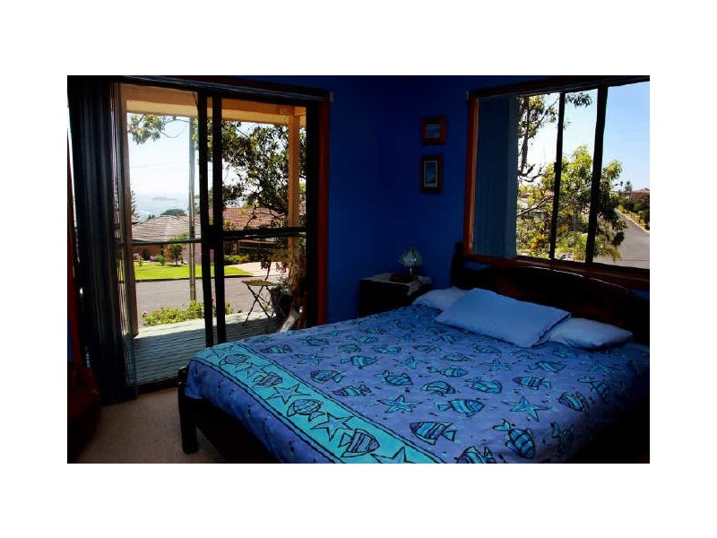 102 Tallawang Avenue, Malua Bay NSW 2536