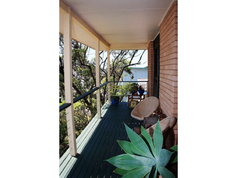 102 Tallawang Avenue, Malua Bay NSW 2536