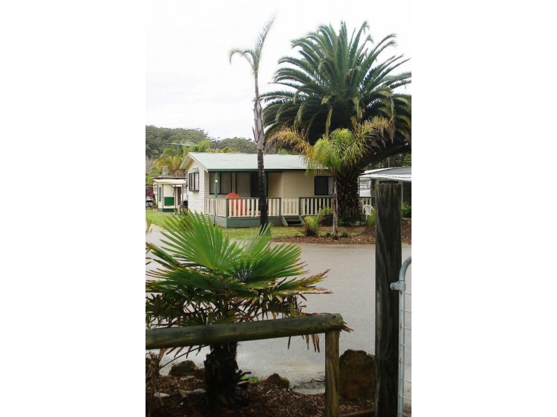 Van 60 Barlings Beach Caravan Park, Tomakin NSW 2537