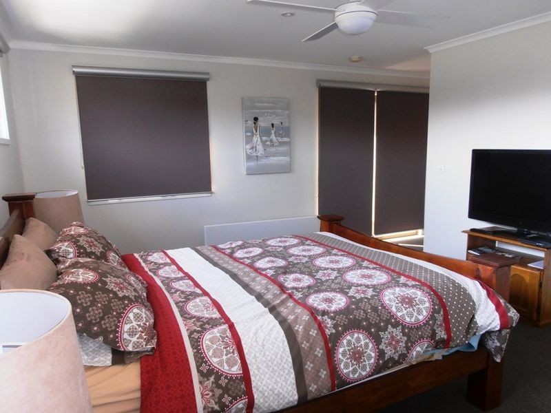 386 George Bass Drive, Malua Bay NSW 2536