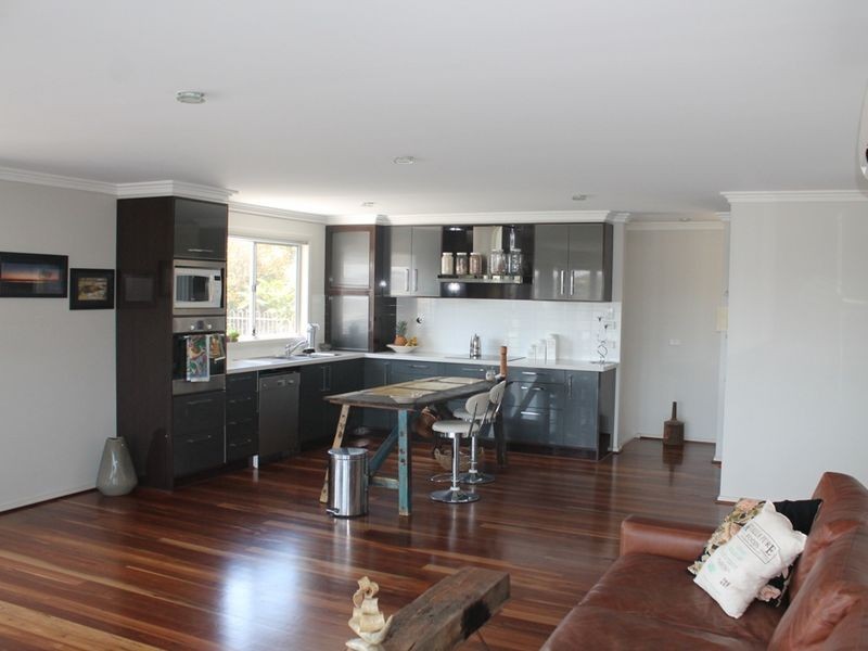 11 A King Street, Malua Bay NSW 2536